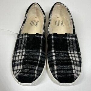 Toms black and white plaid slip on size Y3  Kid Junior US Y3